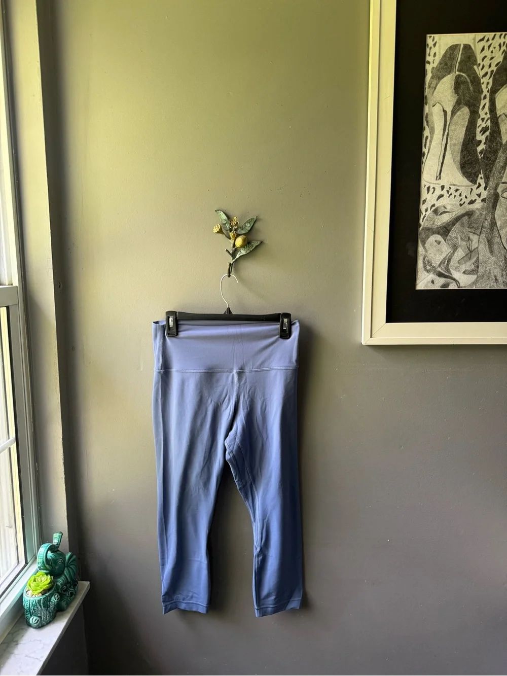Lululemon Periwinkle Blue Leggings Size 8